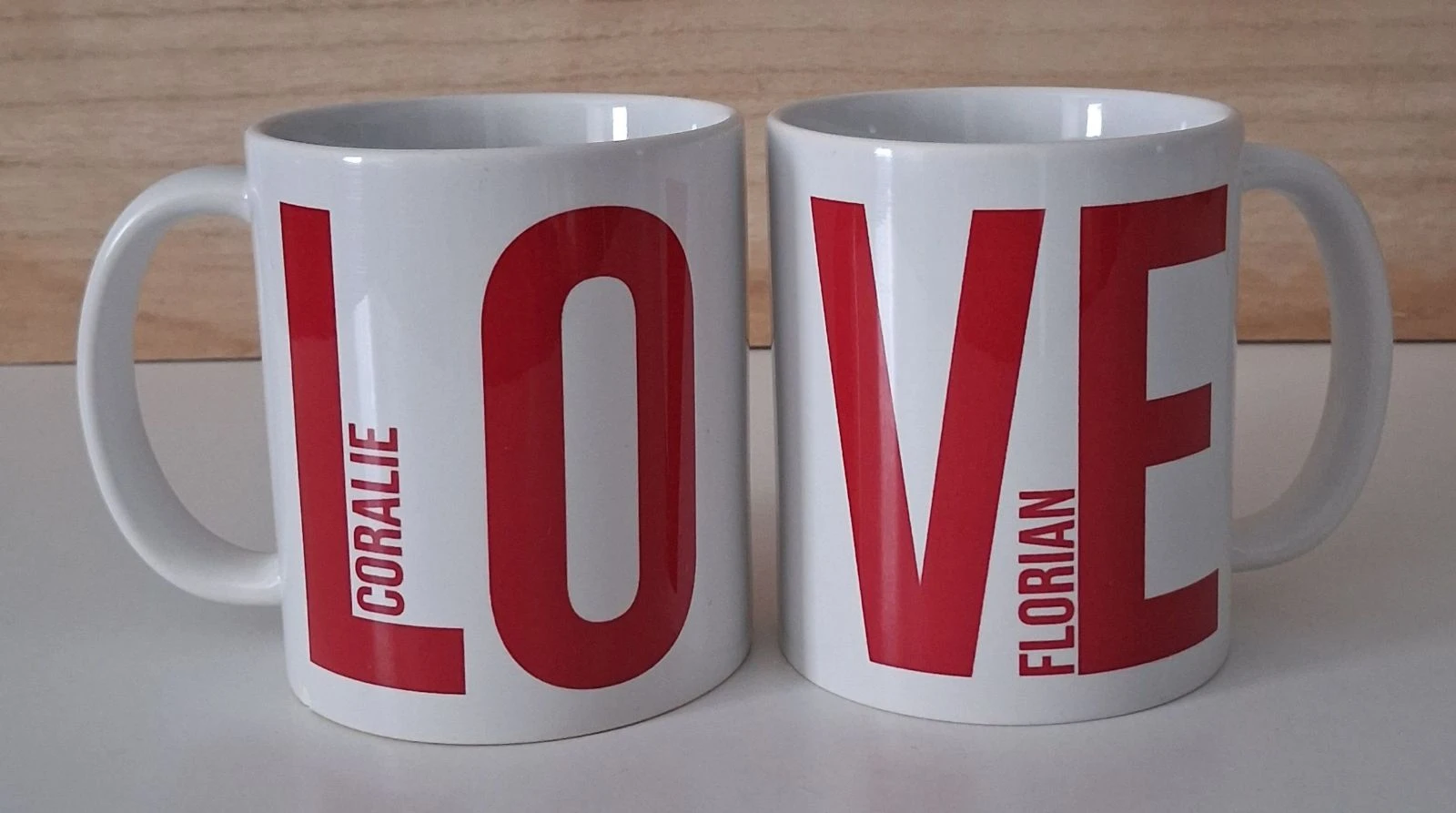 Lot de 2 mugs pour couple Coralie et Florian
